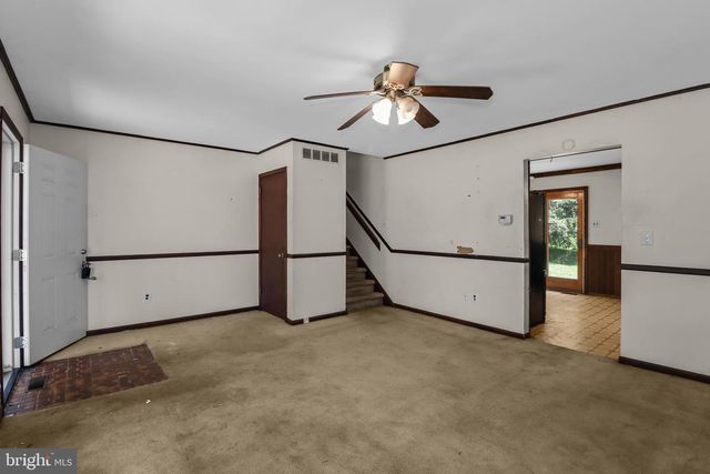 90 INDIAN MILLS RD, Shamong, NJ 08088