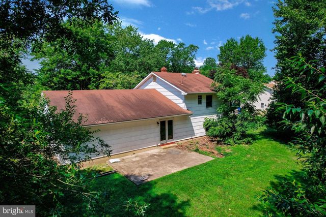 90 INDIAN MILLS RD, Shamong, NJ 08088