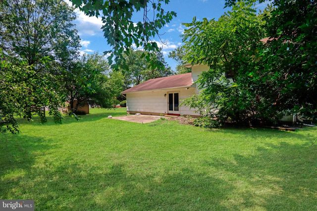 90 INDIAN MILLS RD, Shamong, NJ 08088
