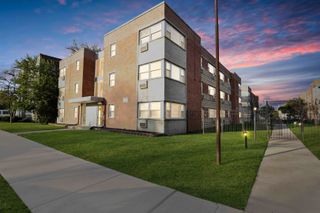 2405 W Balmoral Avenue 1A, Chicago, IL 60625