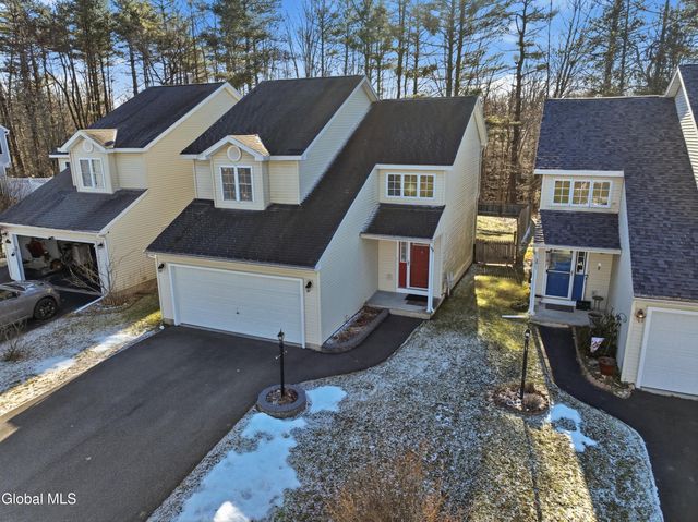 1022 Sterling Ridge Drive, Rensselaer, NY 12144