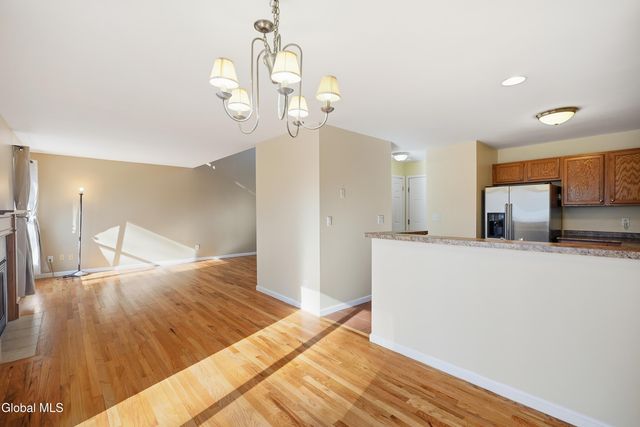 1022 Sterling Ridge Drive, Rensselaer, NY 12144