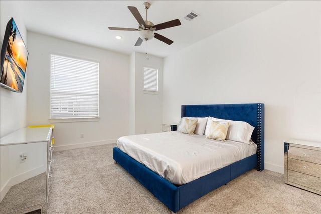 10050 Nectar Path, Iowa Colony, TX 77583