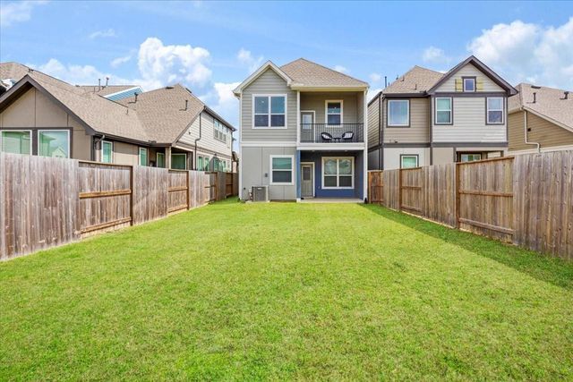 10050 Nectar Path, Iowa Colony, TX 77583