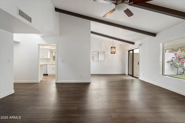 3069 E CANNON Drive, Phoenix, AZ 85028