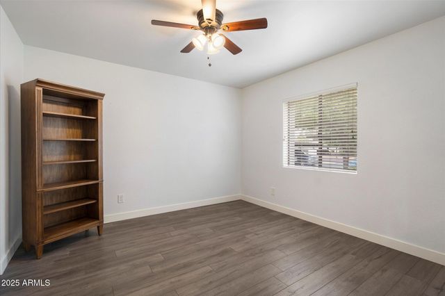 3069 E CANNON Drive, Phoenix, AZ 85028