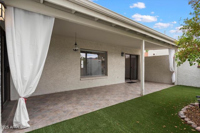 3069 E CANNON Drive, Phoenix, AZ 85028