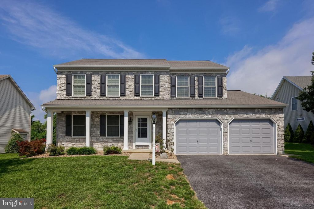 462 FENCEPOST LN, Palmyra, PA 17078