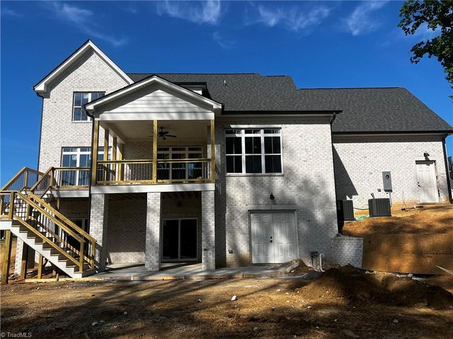 293 Old Heritage Drive, Winston-salem, NC 27107