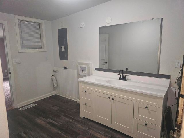 1915 11th Avenue, Marion, IA 52302