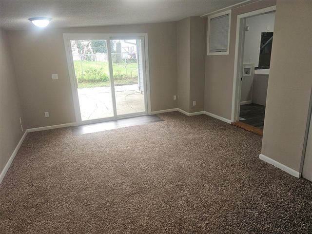 1915 11th Avenue, Marion, IA 52302