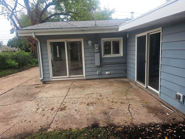 1915 11th Avenue, Marion, IA 52302