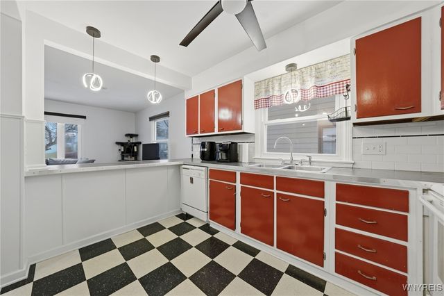 587 Loretta Street, Tonawanda, NY 14150