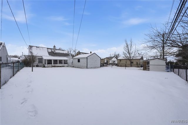 587 Loretta Street, Tonawanda, NY 14150