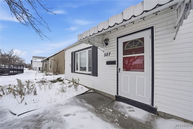 587 Loretta Street, Tonawanda, NY 14150