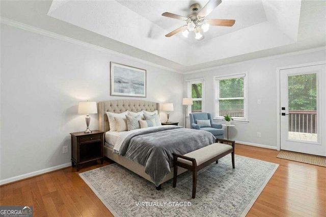 4862 Helga Way NE, Woodstock, GA 30188