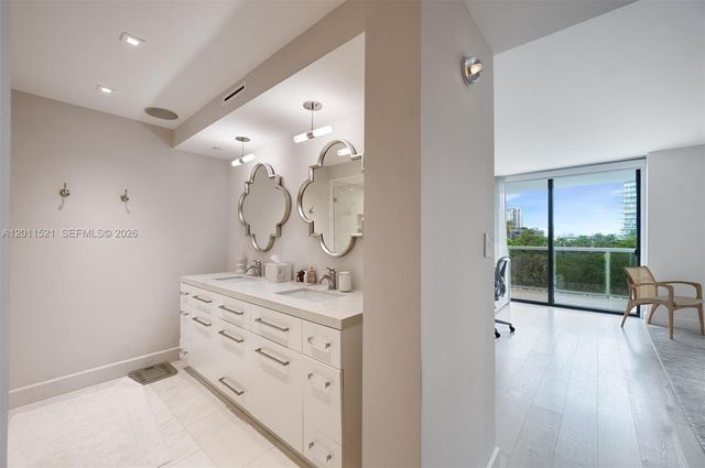 9 Island Ave 514, Miami Beach, FL 33139