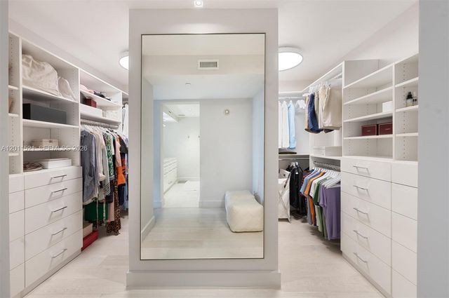 9 Island Ave 514, Miami Beach, FL 33139