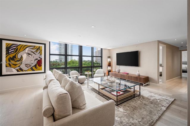 9 Island Ave 514, Miami Beach, FL 33139