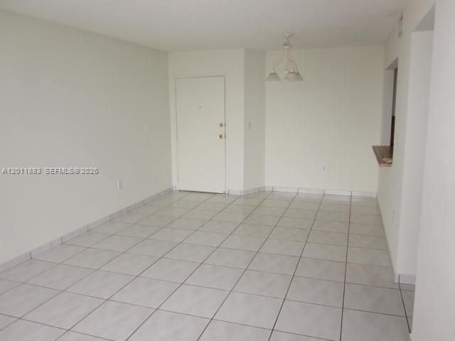 8201 NW 8th St 1-414, Miami, FL 33126