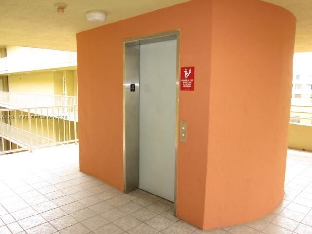8201 NW 8th St 1-414, Miami, FL 33126