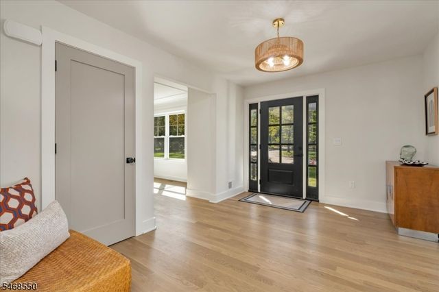 5 Indian Run, Scotch Plains Twp., NJ 07076