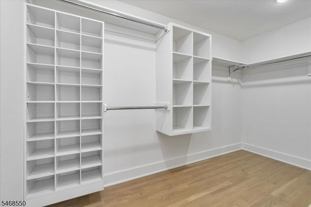 5 Indian Run, Scotch Plains Twp., NJ 07076