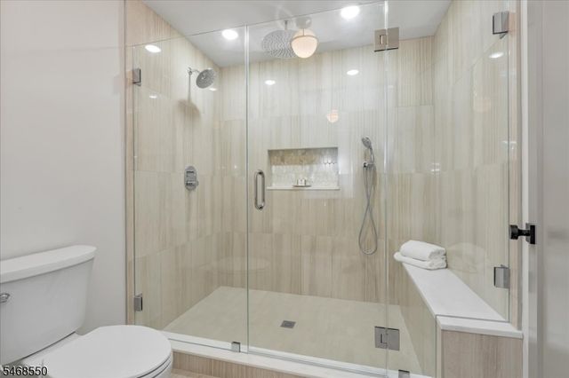 5 Indian Run, Scotch Plains Twp., NJ 07076