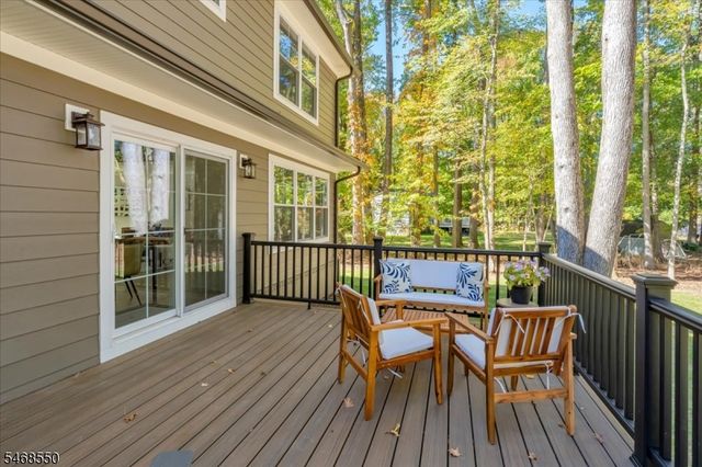 5 Indian Run, Scotch Plains Twp., NJ 07076
