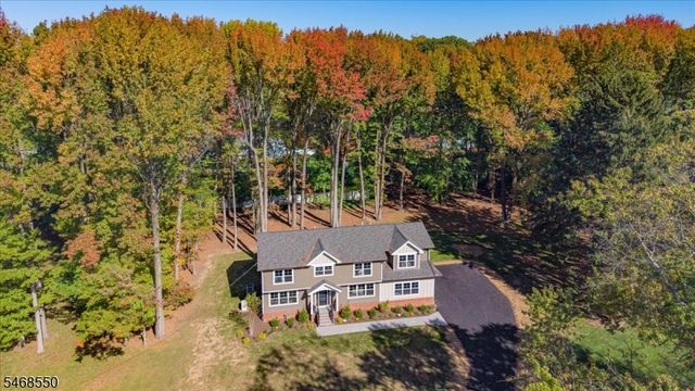 5 Indian Run, Scotch Plains Twp., NJ 07076