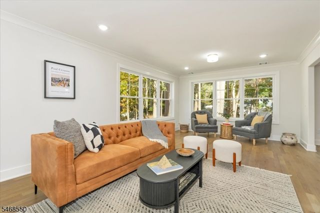 5 Indian Run, Scotch Plains Twp., NJ 07076