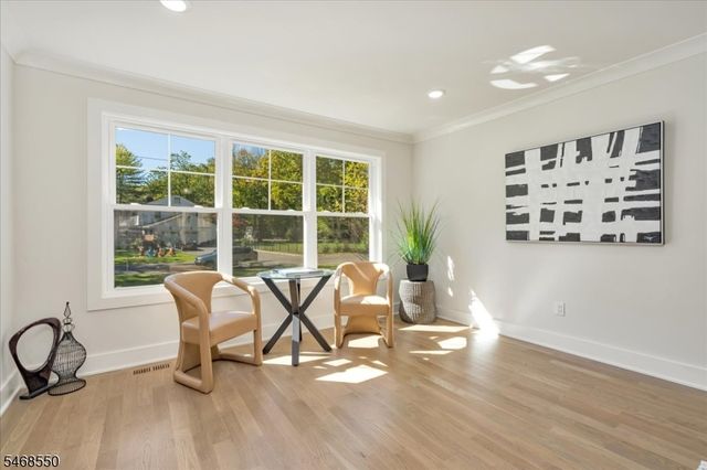 5 Indian Run, Scotch Plains Twp., NJ 07076
