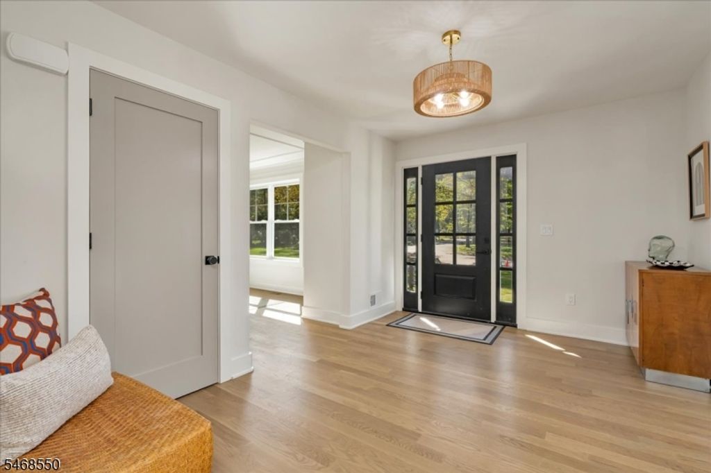 5 Indian Run, Scotch Plains Twp., NJ 07076 — photo 2