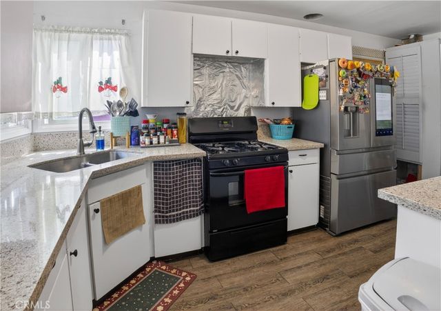 3274 Michigan, South Gate, CA 90280