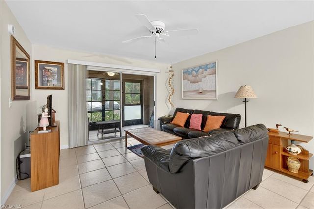 5725 Foxlake DR 5, North Fort Myers, FL 33917
