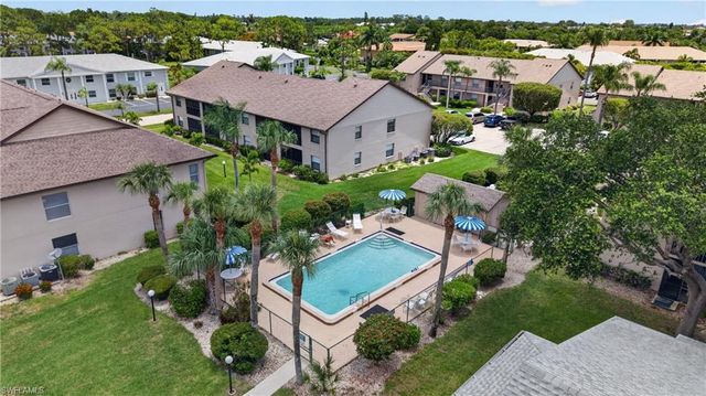 5725 Foxlake DR 5, North Fort Myers, FL 33917