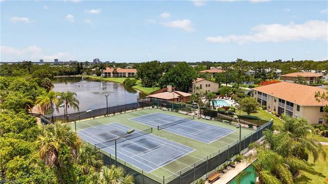5725 Foxlake DR 5, North Fort Myers, FL 33917