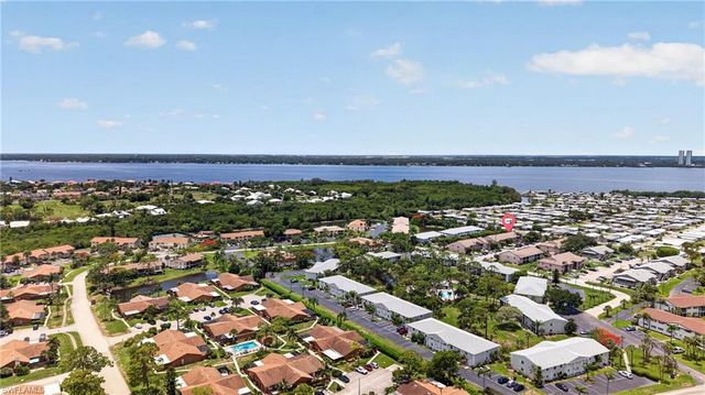 5725 Foxlake DR 5, North Fort Myers, FL 33917