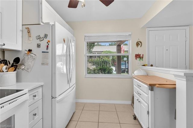 5725 Foxlake DR 5, North Fort Myers, FL 33917