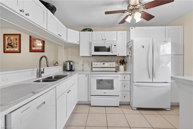 5725 Foxlake DR 5, North Fort Myers, FL 33917