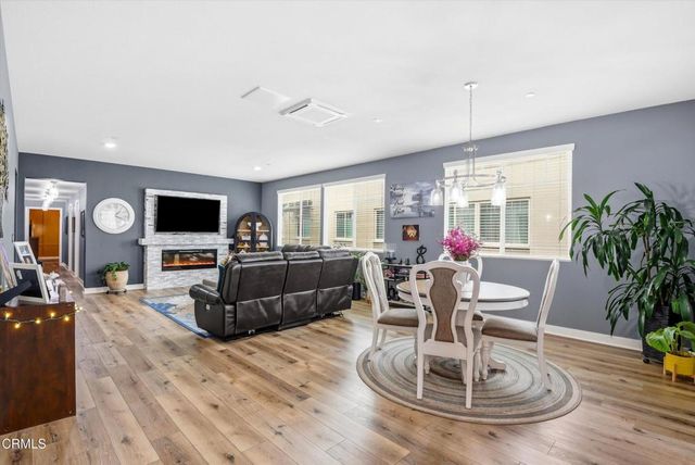 2820 Wagon Wheel Road 403, Oxnard, CA 93036