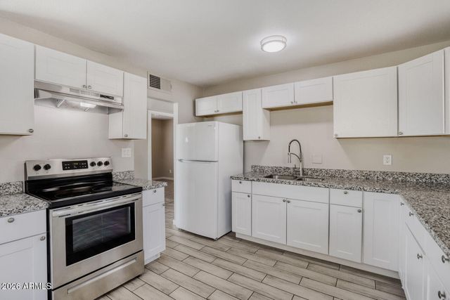 8844 N 40TH Avenue, Phoenix, AZ 85051