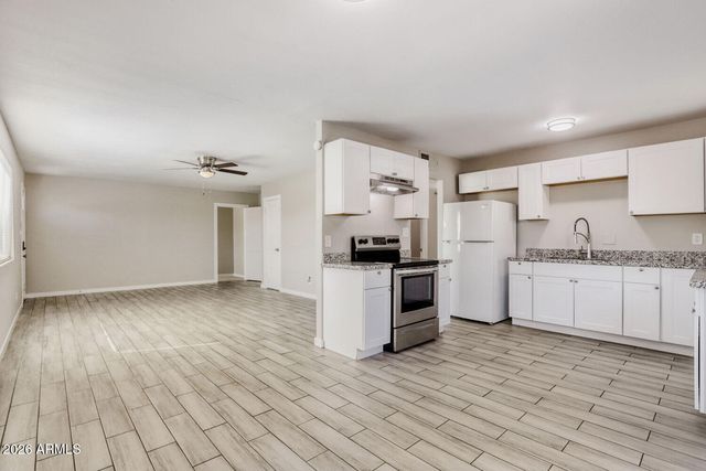 8844 N 40TH Avenue, Phoenix, AZ 85051