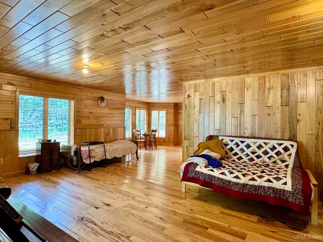 57487 Lakeshore Drive, Calumet, MI 49913