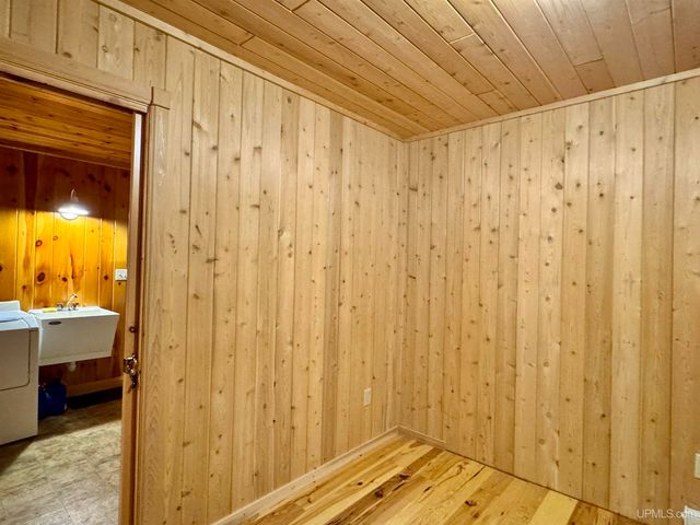 57487 Lakeshore Drive, Calumet, MI 49913