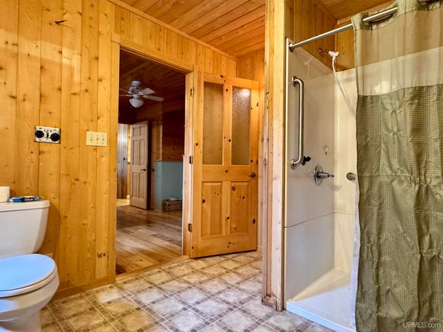 57487 Lakeshore Drive, Calumet, MI 49913