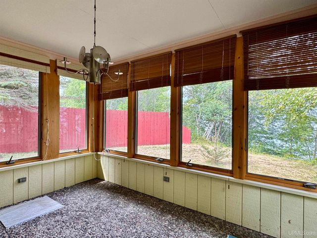 57487 Lakeshore Drive, Calumet, MI 49913