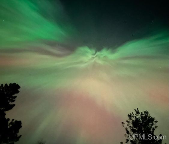 57487 Lakeshore Drive, Calumet, MI 49913