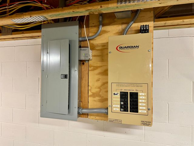 57487 Lakeshore Drive, Calumet, MI 49913