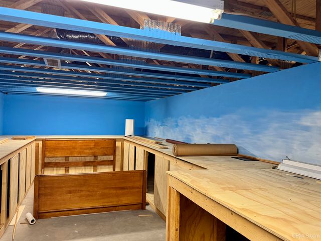 57487 Lakeshore Drive, Calumet, MI 49913